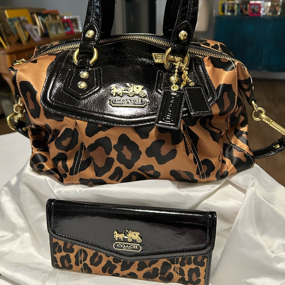 Coach Brn & blk Leopard Satin Satchel wih Black Patent Trim & matching wallet